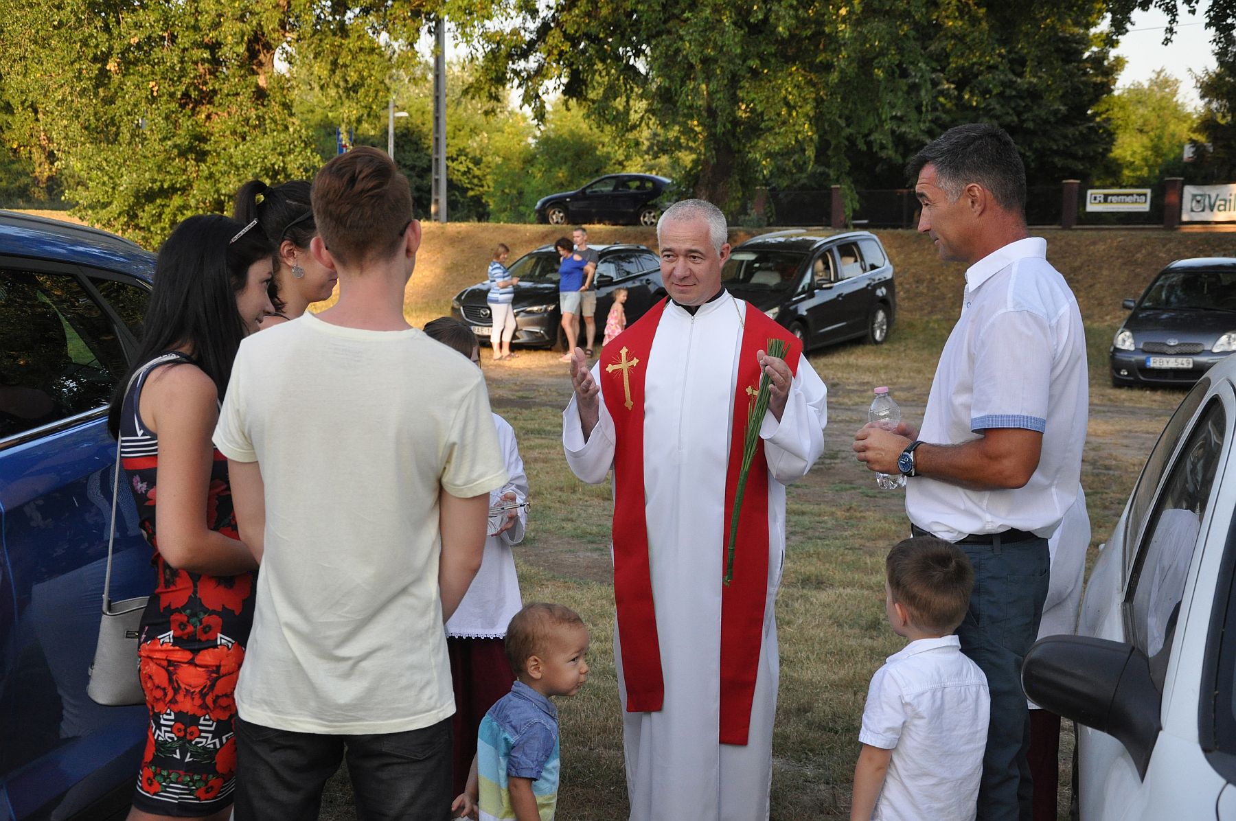 Szent Kristóf nap - a közlekedők és autóik is áldást kaptak Maroshegy búcsúnapján